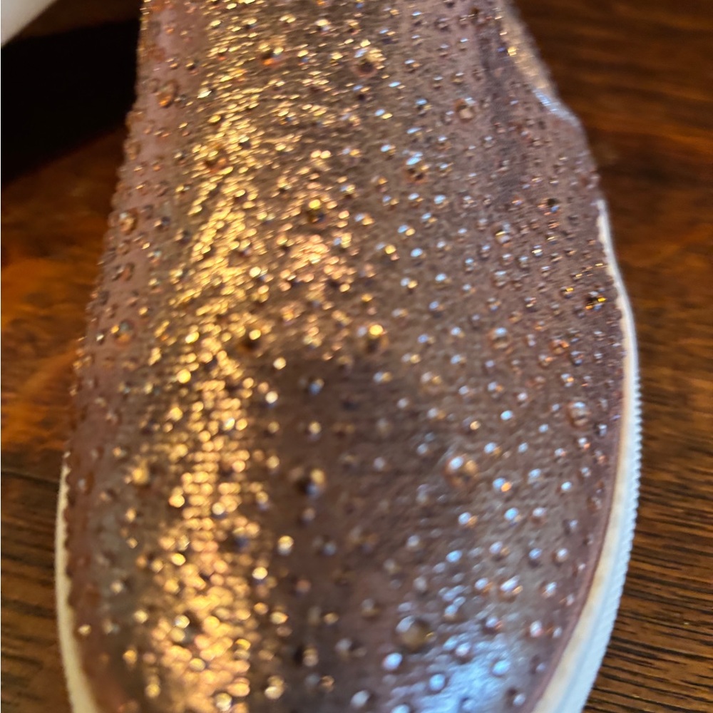 SPARKLING ROSE GOLD CASUALS - Picture 5 of 15